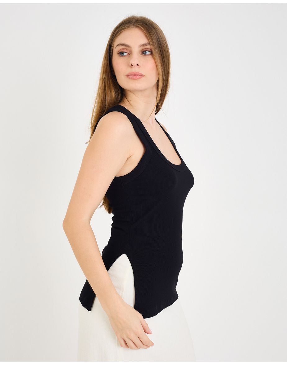 Camiseta fenda red  preto