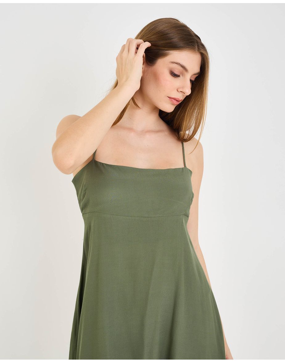 Vestido engana nos  verde