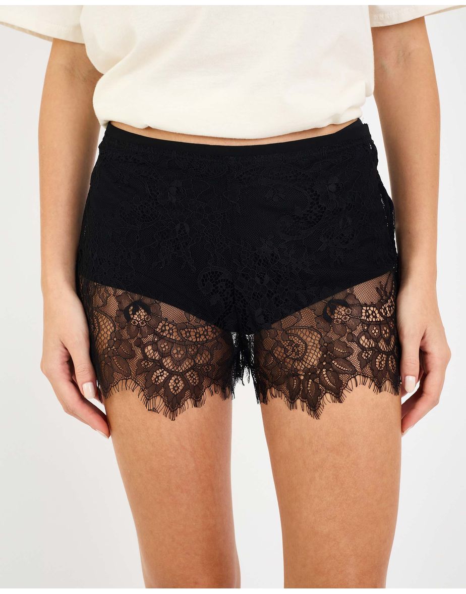 Short renda kiara gracie preto