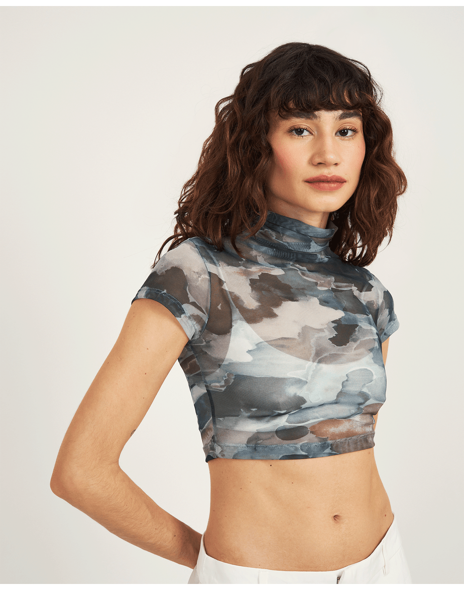 Top tule urban estampado